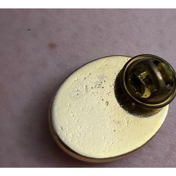 Vintage Jasperware Guardian Angel Cameo Style Pin Brooch Green gold tone - Picture 2 of 3